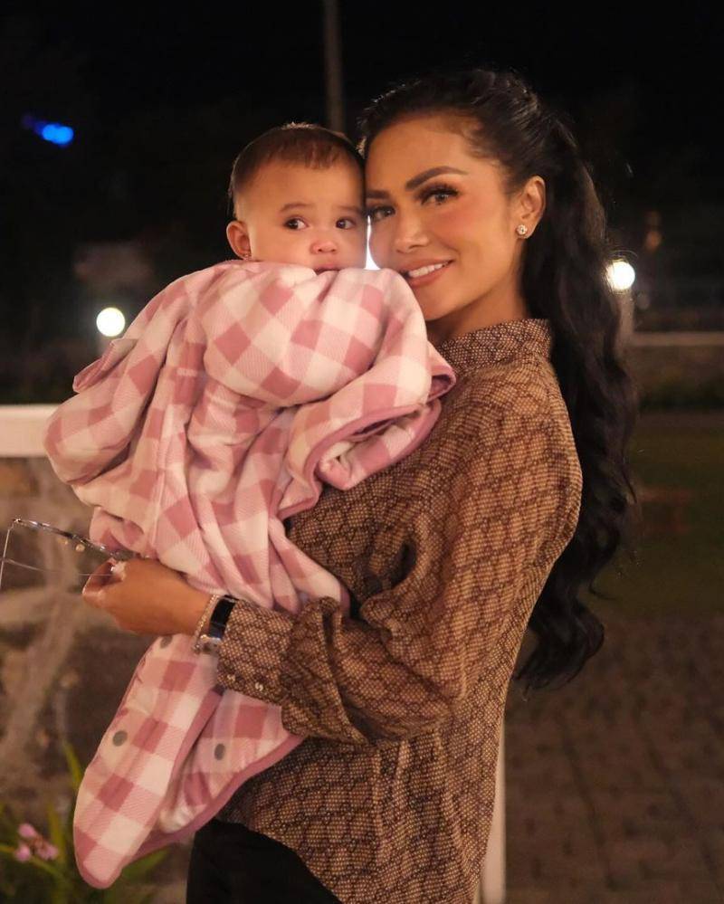 Instagram.com/krisdayantilemos